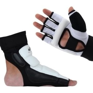 Taekwondo Hand En Voet Bescherming Half Vinger Wanten Taekwondo Protector Handschoenen Karate Bokshandschoenen