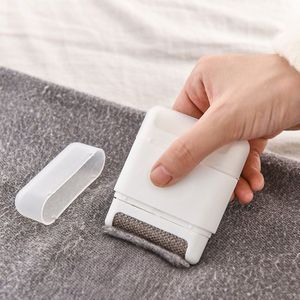 Draagbare Mini Lint Remover Handleiding Haar Bal Trimmer Fuzz Pellet Cut Machine Stof Scheerapparaat Wollen Kleding Wasserij Schoonmaken Tool