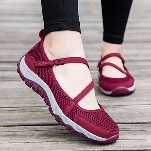 Vrouwen Sport Tennis Schoenen Air Mesh Atletische Sneakers Voor Vrouwelijke Lichtgewicht Flexibele Trainers Schoenen Chaussures Femme Moeder Schoen
