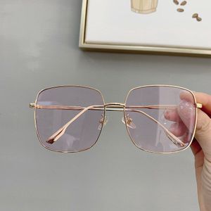 Driver Bril Vrouwen Vintage Oversized Bril Plein Shades Metalen Frame Vrouwen Zonnebril Dame Lenzenvloeistof Oceaan Lens Bril