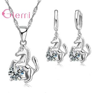 AOBOCO Sterling zilveren liefde hart paard armband, paard sieraden geschenken voor meisjes vrouwen dochter kleindochter, 6.5 inches, Kristal