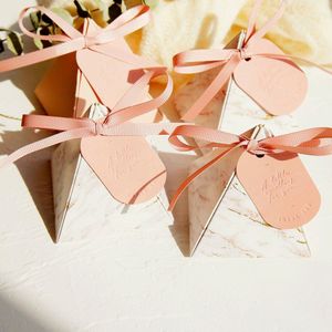 Geschenkdoos Driehoekige Piramide Marmeren Candy Box Trouwbedankjes Chocolade Verpakking Baby Shower Giveaways Dozen Feestartikelen