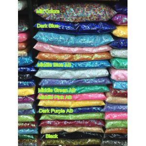30g 4mm Hart Pailletten Nail Art Platte Losse Pailletten Glitter Pailetten Wedding Craft Kids DIY Accessoires Mix Kleuren zwart