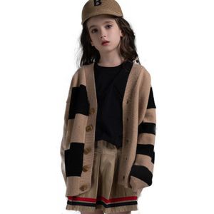 Meisjes Vest Truien Herfst Herfst Kleding Kids Outfits Peuter Jas Warme Zachte Winter Gebreide Ontworpen Kinderen Gestreepte Trui