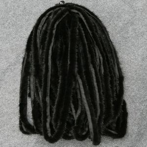 Nertsen Tops Van Verschillende Maten Kleding Schoenen En Tassen Accessoires Gekleurde Nertsen Tops Bramen