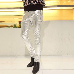 Heren Skinny Faux Pu Lederen Broek Shiny Silver Gold Broek Broek Nachtclub Mode Podium Kostuums Voor Zangers Danser Mannelijke