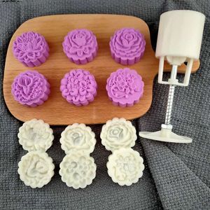 6Pcs/4Pcs Plastic Herbruikbare Mooncake Mallen Bakken Gereedschap Diy 3D Bloemvorm Festival Cookie Versieren Keuken Gadgets