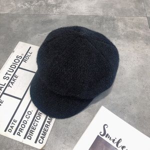 Auutmn Winter Hoeden voor Vrouwen Solid Plain Achthoekige Krantenjongenspet Mannen Dames Casual Harige Hoed Winter Baret Vrouwen Schilder Cap z156