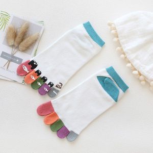 Leuke Enkel Vijf Vinger Sokken Vrouwen Katoen Beer Doseren Wit Harajuku Girl No Show Sokken Met Tenen
