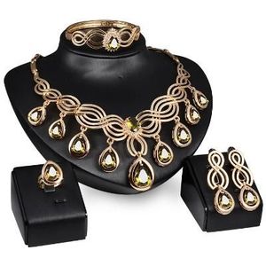 Oostenrijk Crystal Water Rood Zwart Groen Zirkoon Ketting Sieraden Sets Klassieke Goud Kleur Vrouwen Party