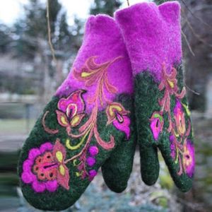 Geborduurde Handschoenen Winter Vrouwen Warme Snowboots Herfst Mode Handschoen Lederen Wanten Outdoor Handschoenen Lady Christmas Mitten