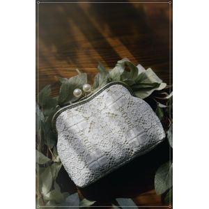 Angelatracy Handgemaakte Frame Wit Vrouwen Lace Hollow Out Handtas Prachtige Chic Vrouwelijke Victoriaanse Vintage Clutch Bag