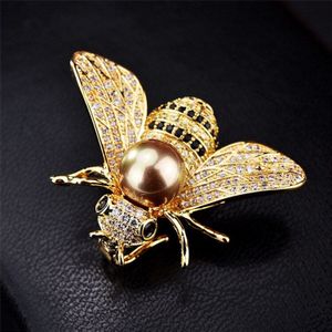 Insect Serie Vrouwen Delicate Kleine Bee Broches Crystal Rhinestone Pin Broche Sieraden Voor Meisje брошь пчела
