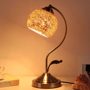 Vintage LED tiffanylamp voor Slaapkamer Bed kant tafellamp E27 gebrandschilderd glas mozaïek lamp indoor home decoratieve tafellamp
