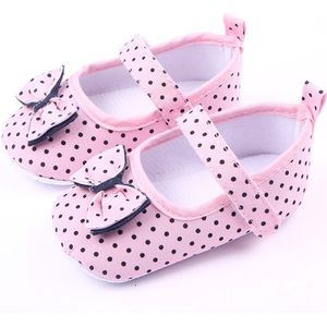 3-12M Peuter Pasgeboren Baby Kruipen Schoenen Meisje Soft Sole Crib Schoenen Antislip Prewalkers Stippen Eerste wandelaars Trainers