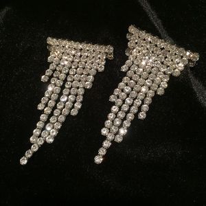 Hyperbole Volledige Strass Vrouw Oorbellen T-Vorm Luxe Populaire Zilveren Geometrische Avondjurk Charm Accessoires