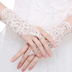 Vrouwen Vingerloze Bruids Handschoenen Elegante Korte Paragraaf Strass Wit Kant Handschoen Bruiloft Accessoires
