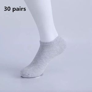 30 Paren/partij Mannen Sokken Katoenen Boot Sokken Effen Kleur Business Sokken Ondiepe Mond Ademend Soft Enkelsokken