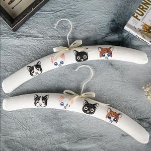 10 Stks Hoogwaardige Leuke Kat Wit Stof Hanger voor Trouwjurk, elegante Katoen Satijn Kleding Jassen Hanger Rack voor Meisje Dame