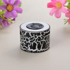 6 kleur Mini MP3 Speaker Oplaadbare Ondersteuning Oortelefoon Hoofdtelefoon TF Card Crack Muziekspeler Geen Bluetooth