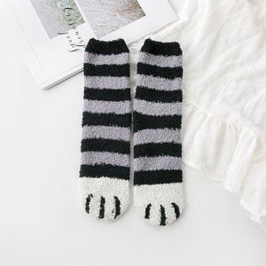 Fuzzy Pluizige Badstof Warme Sokken Animal Klauwen Coral Fluwelen Sokken Winter Kawaii Dikke Sokken Gestreepte Cartoon Vrouwen Korte Leuke Sokken