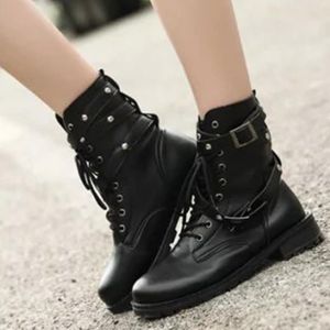 Punk Gothic Lace Up Riemen Ronde Neus Laarzen Vrouwen Schoenen Korte Laarzen Straat Transport Motor Mujer Zapatos tyu78