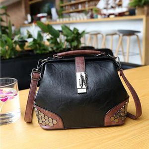 Vrouwen Schoudertas Vrouwen Handtas PU Lederen Kleine Arts Bag Vrouwelijke Crossbody Handtas Lock Ketting Klinknagels Meisjes Vintage