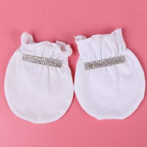 0-3 maand Pasgeboren Baby Handschoenen Katoen Witte Kleur Strass Kroon Jongen Mitten Baby Anti Krassen Handschoenen en Wanten