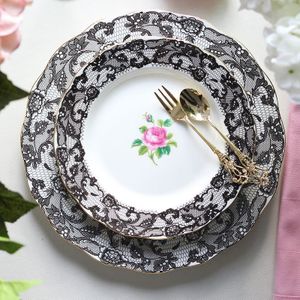 Zwart Spaans Kant Hoogwaardige Bone China Afternoon Thee Botten Porselein Dessertbord Schotel Keramische Westerse Gerecht Gratis