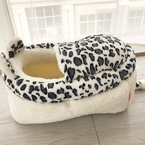 Huisdier Kat Hond Huis Bed Zachte Warme Nest Kennel Bed Cave Huis Slaapzak Mat Pad Tent Huisdieren Winter Warm huis voor Kleine Hond Katten