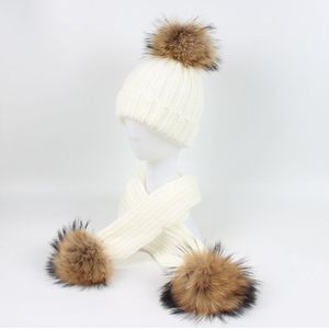 Baby Gebreide Muts Sjaal tweedelige set Baby Herfst/Winter Outdoor Verven Echt Haar Bal pompom Muts Sjaal set Skullies & Mutsen