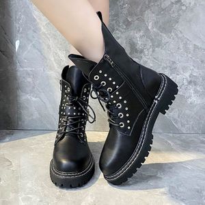 Plus Size Lederen Vrouwen Platfom Enkellaarsjes Mode Lace-Up Vrouwen Chunky Schoenen Gesp Lady Casual klinknagel Laarzen Vrouwen