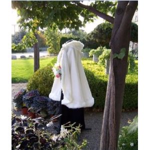 Bruids Cape 37 Inch Satijnen Medium-Lengte-Cape Met Bont Trim Wedding Mantel Handgemaakte Cape Jurk