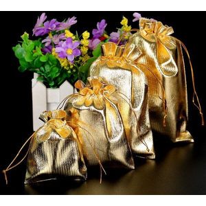Organza zakjes licht zilver met gouden sterretjes 9 x 12 cm - alles