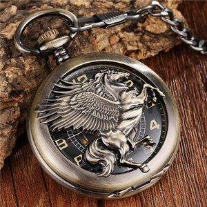 Vintage Unieke Bronzen Paard Mechanische Zakhorloge Mannen FOB Chain Hollow Paard met Wing Pegasus Steampunk Pocket Horloges