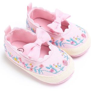 Pasgeboren Baby Meisjes Crib Schoenen Borduurwerk Bloemen Soft Sole Prewalkers Katoen Anti-Slip Peuter Schoenen Sneakers