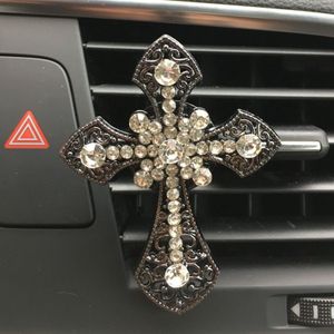 Auto Accessoires Luchtverfrisser Diamanten Kruis Jesus Christian Air Vent Clip Aroma Auto Geur Smaak In Auto Interieur Decor Kerst