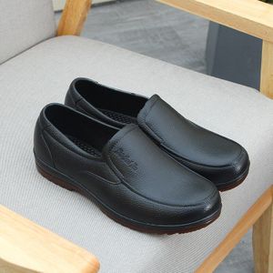 Mannen Imitatie Lederen Schoenen Anti-Slip Regen Schoenen Grote 39-47 Comfortabele Arbeid Laarzen Waterdicht Slijtage-slip Chef Schoenen Mannen