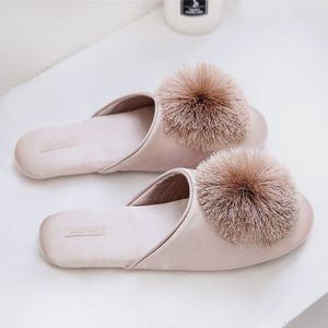 Zomer Leuke Pompon Thuis Slippers Vrouwen Schoenen Sweet Home Slides Antislip Comfortabele Indoor Slippers Vrouw