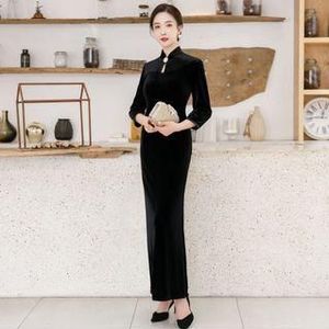 Zwart Velours Prachtige Knop Lange Cheongsam Lady Volledige Mouw Klassieke Chinese Jurk Sexy Slim Hollow Out Novelty Qipao