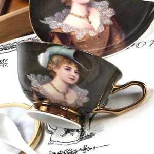 Europese Rechter Figuur Schilderij Koffie Cup Sets Creatieve Bone China Porselein Thee Cup Set Afternoon Tea Party Huwelijksgeschenken