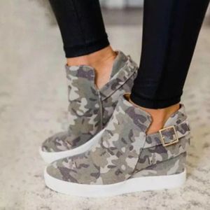 Vrouwen Gevulkaniseerd Schoenen Herfst Verhoog Canvas Schoenen Camouflage Platform Wiggen Dames Sneakers Vrouwelijke Schoenen Plus Size