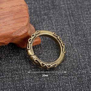 Puur Messing Handgemaakte Verfijnd Crow Kern Decoratief Patroon Sleutelhanger Arabesque Ring Gebroken Ring Zak Diy Ring Accessoires