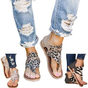 Zomer Sandalen Vrouwen Flats Open Teen Luipaard Casual Schoenen Rome Plus Size 36-43 Thong Sandalen sexy Dames Schoenen Meisjes