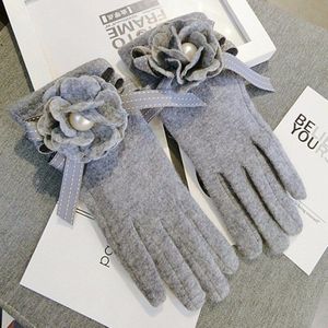 Handschoenen Winter Vrouwen Handschoenen Kasjmier Wanten Vrouwelijke Grote Bloem Warme Wollen Handschoenen Vrouwen Rijden Handschoenen