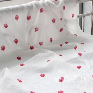 135X50Cm Zachte Dubbele Crêpe Roze Witte Aardbei Textuur Katoen Stof, Maken Shirt, jurk, Ondergoed, Doek 160 G/ml