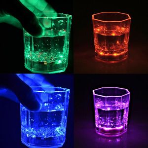 Multicolor Gloeiende Glazen Cup Flash Light Up Cups Drinken Knipperende Schot Licht Bar Night Club Party Bar Mokken