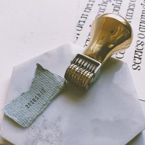 Retro Roller Datum Stempel Koperen Metalen Roller Datum Kalender Stempel Tijd Stempel