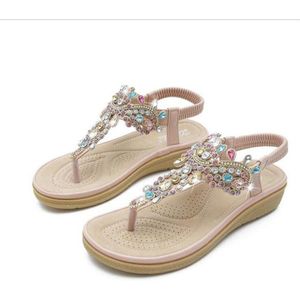 BEYARNE2021 Zomer Ronde Neus Vrouwen Flip Flops Zachte Persoonlijkheid Rhinestone Dames Sandalen Romeinse Kristal Platform Vrouwen