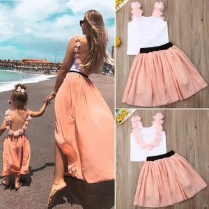 Baby Zomer Kleding Moeder & Dochter Casual Backless 3D Bloemen Patch T-shirt Rok Tule Jurk Bijpassende Outfits Set